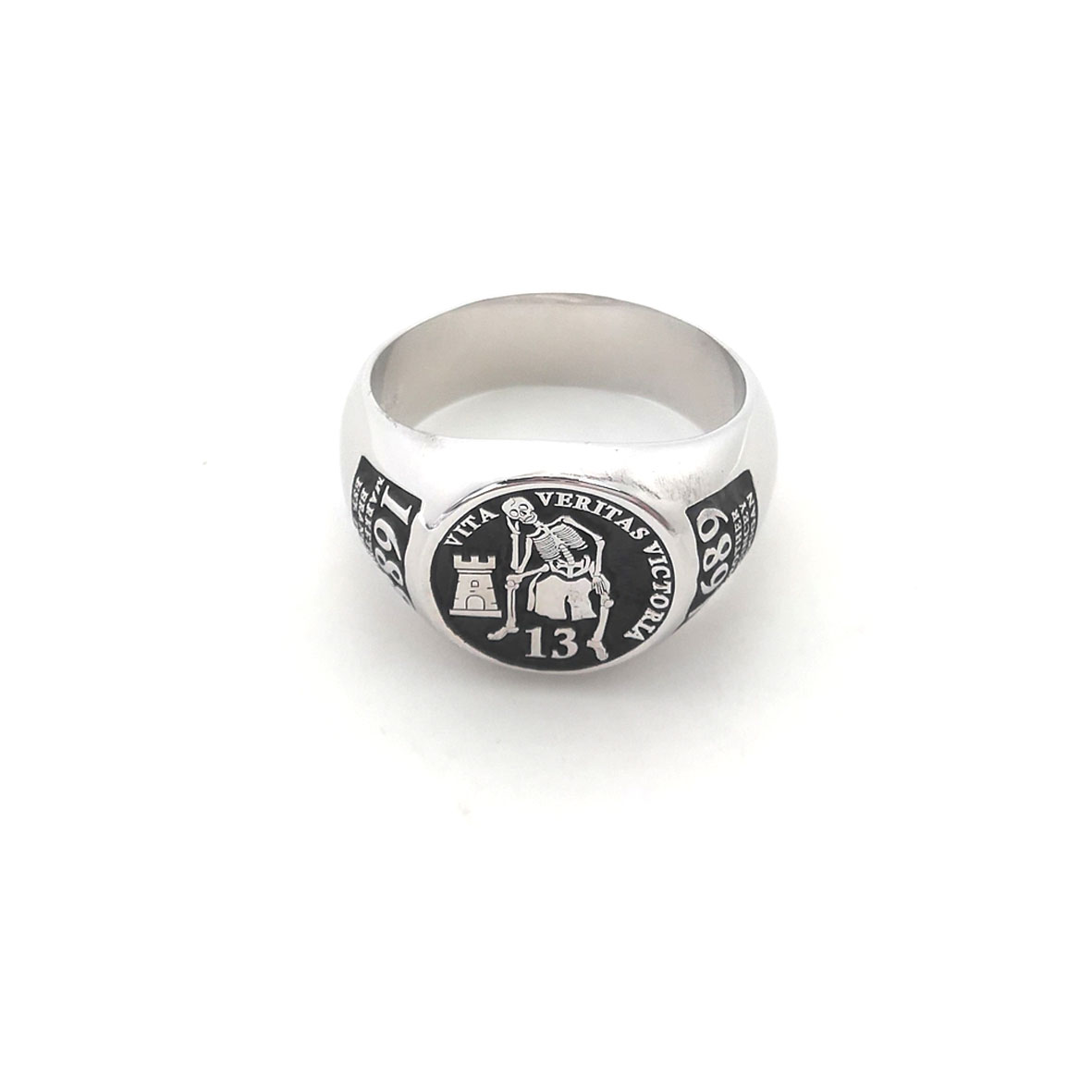 Custom Engraved 17mm Round Top - Mens Signet Ring recension och pris