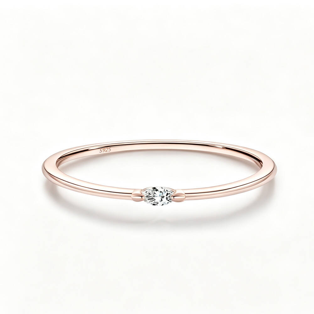 Marquise Cut D VVS1 Moissanite - Minimalist Ring Stackable recension och pris