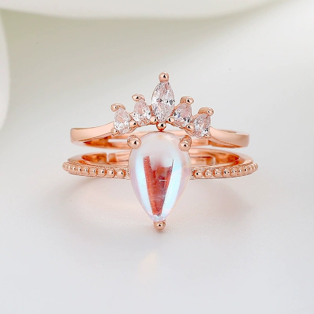 Exquisite Crown Heart Open Rin - Minimalist Ring Stackable recension och pris