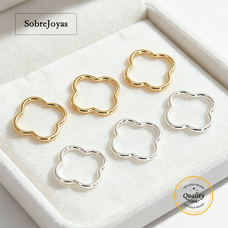 10mm Four-Leaf Clover Jump Rin - Sterling Silver Ring recension och pris